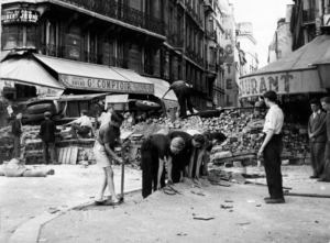 Barricades 2. Doisneau.